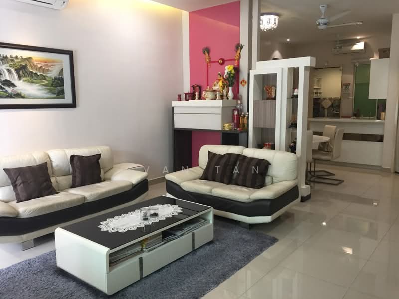 Rumah Teres 2-Tingkat untuk Disewa di Ampang Saujana (Ampang) - Ivan Tan - Living Room - PropertyGuru.com.my