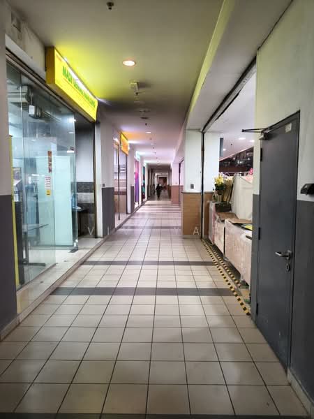 Shop / Office untuk Dijual di Bangi (Selangor) - Vivi Yap - Corridor - PropertyGuru.com.my
