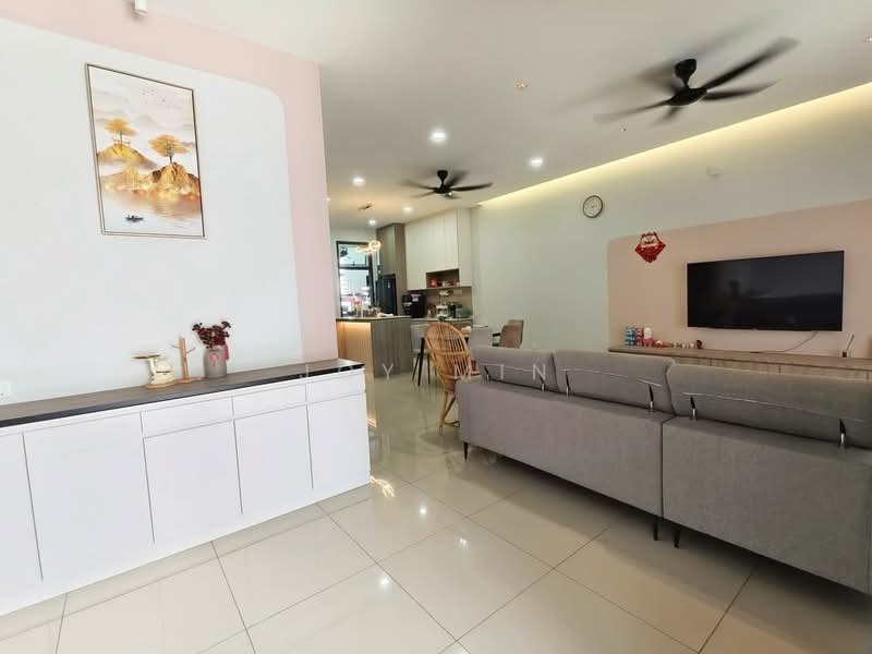 Rumah Teres 2-Tingkat untuk Dijual di Skudai (Johor) - Joy Min - Living Room - PropertyGuru.com.my