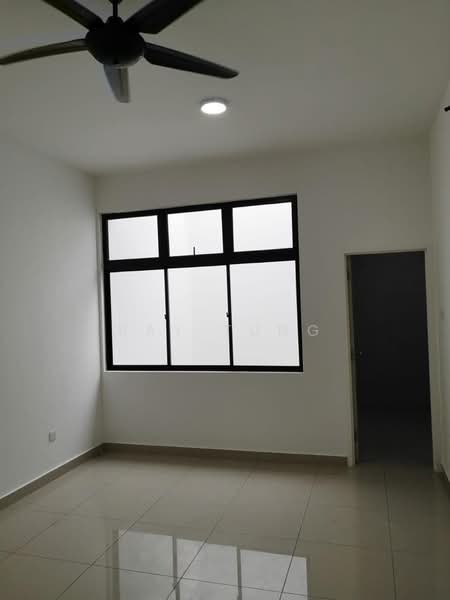 Cluster House for Sale in Bandar Cemerlang (Ulu Tiram) - Ray Tung - Interior - PropertyGuru.com.my