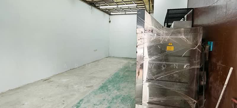 Shop / Office untuk Disewa di Seri Kembangan (Selangor) - Charmaine Wong - Interior - PropertyGuru.com.my