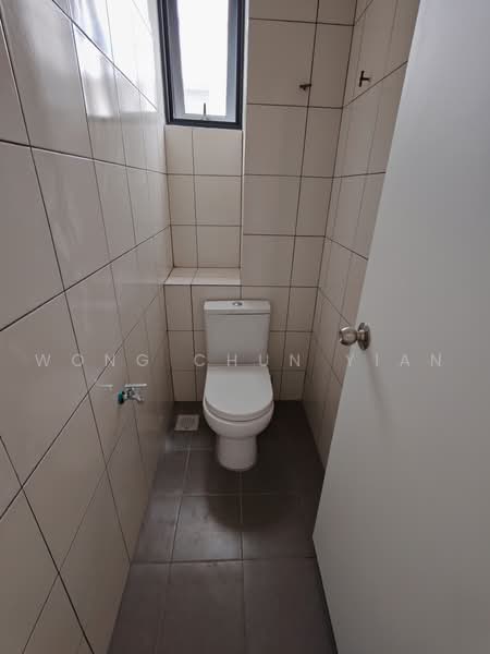 Shop / Office untuk Dijual di Bukit Banyan (Sungai Petani) - Wong Chun Yian - Bathroom - PropertyGuru.com.my