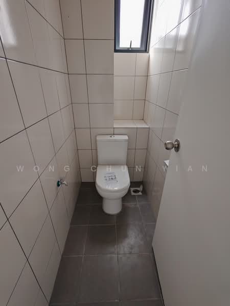 Shop / Office untuk Dijual di Bukit Banyan (Sungai Petani) - Wong Chun Yian - Bathroom - PropertyGuru.com.my