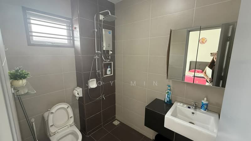 Rumah Teres 2-Tingkat untuk Dijual di Taman Sutera Utama (Skudai) - Joy Min - Bathroom - PropertyGuru.com.my