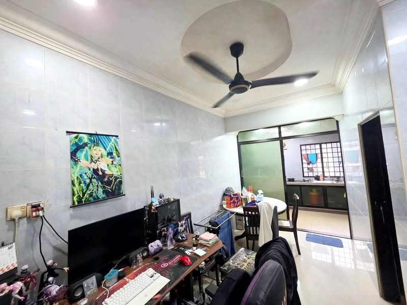Rumah Teres 1-Tingkat untuk Dijual di Taman Johor Jaya (Johor Bahru) - Calvin Lee - PropertyGuru.com.my