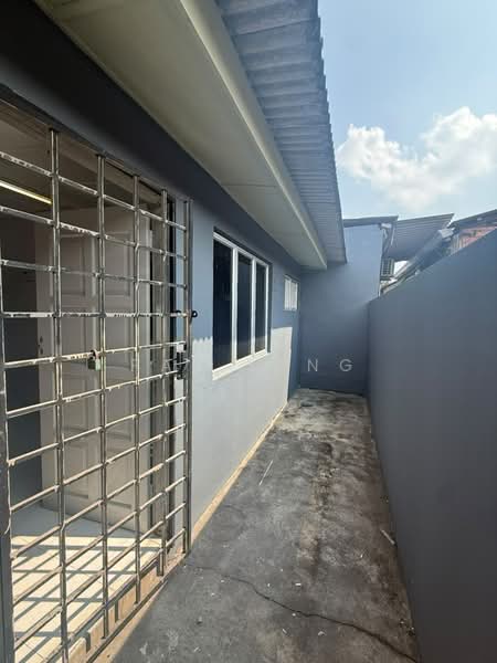 Rumah Teres 1-Tingkat untuk Disewa di Skudai (Johor) - Ray Tung - Exterior - PropertyGuru.com.my