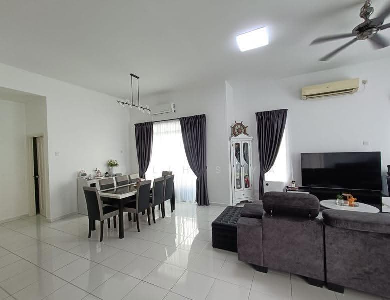 Semi-Detached House for Sale in Taman Amira (Iskandar Puteri (Nusajaya)) - Ong Lih Shyan - Living Room - PropertyGuru.com.my