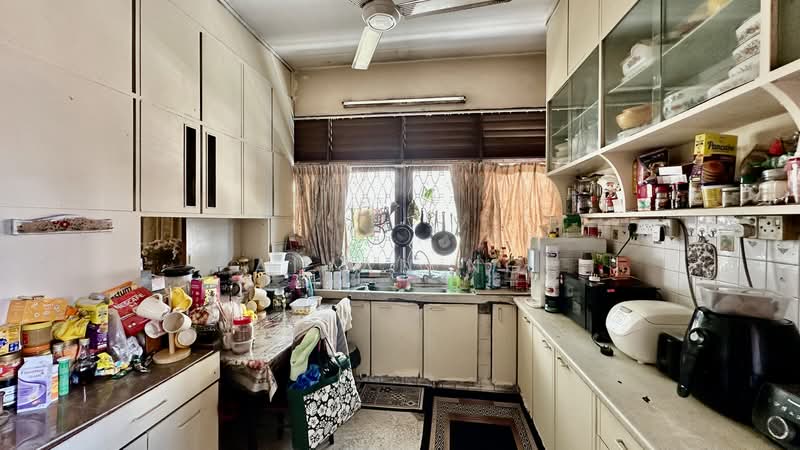 Bungalow House untuk Dijual di Bangsar (Kuala Lumpur) - Aivan Ng - Kitchen - PropertyGuru.com.my