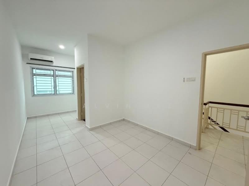 2-storey Terraced House for Sale in Bandar Seri Alam (Masai) - Calvin Lee - PropertyGuru.com.my