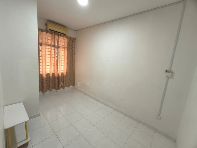 Rumah Teres 2-Tingkat untuk Disewa di Taman Setia Indah (Tebrau) - Alex Sieh - PropertyGuru.com.my