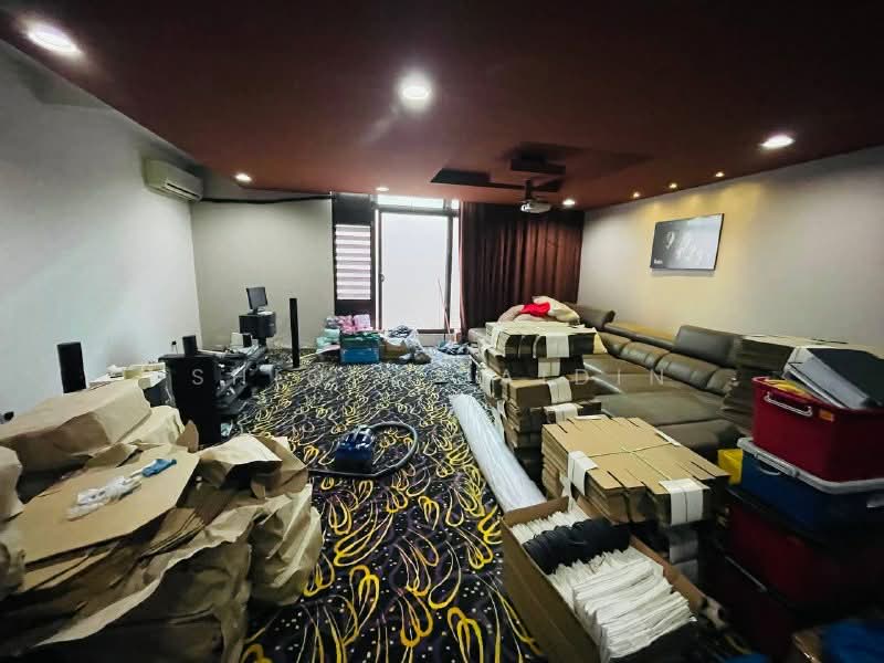 Bungalow House untuk Dijual di SS12 (Subang Jaya) - Shiqin Saidin - Living Room - PropertyGuru.com.my