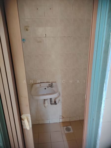 Flat for Rent at Pandan Ria (Block C) - Annie Chai - PropertyGuru.com.my