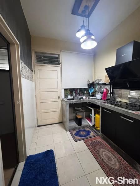 2-storey Terraced House for Sale in Setia Indah 9 (Setia Alam) - Raymond Choo - Kitchen - PropertyGuru.com.my