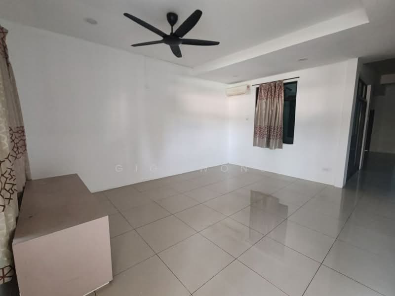 Rumah Teres 3-Tingkat untuk Dijual di Taman Limbongan Indah (Klebang) - Gigi Wong - PropertyGuru.com.my