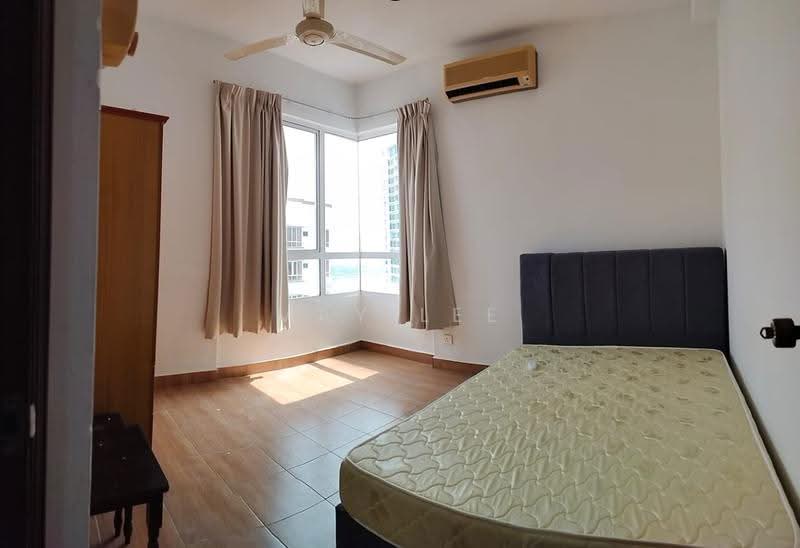 Condominium for Sale at Gurney Park Condominium - May Lee - Bedroom - PropertyGuru.com.my