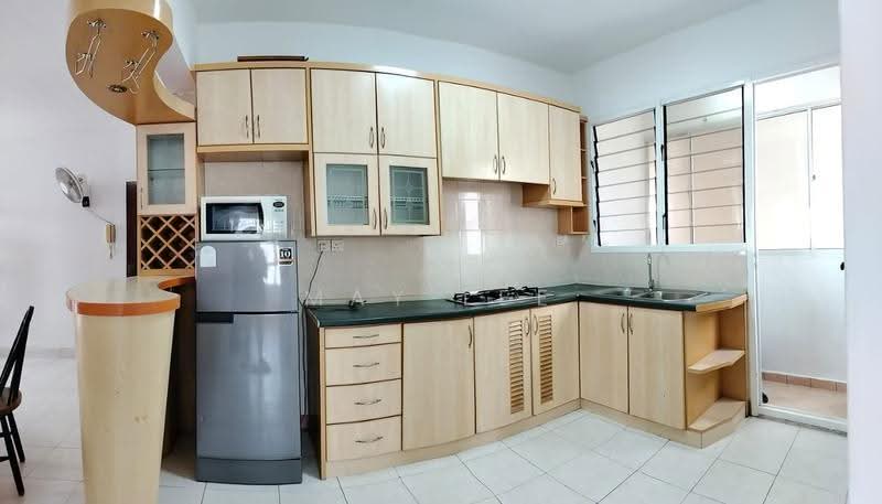 Condominium for Sale at Gurney Park Condominium - May Lee - Kitchen - PropertyGuru.com.my