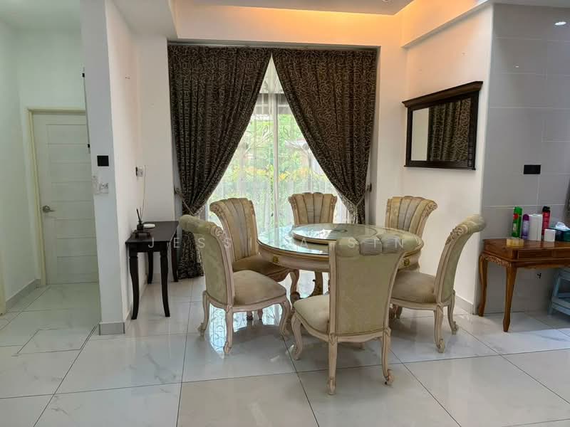 Bungalow House for Sale in Diamond City (Semenyih) - Jessica Sin - Dining Room - PropertyGuru.com.my