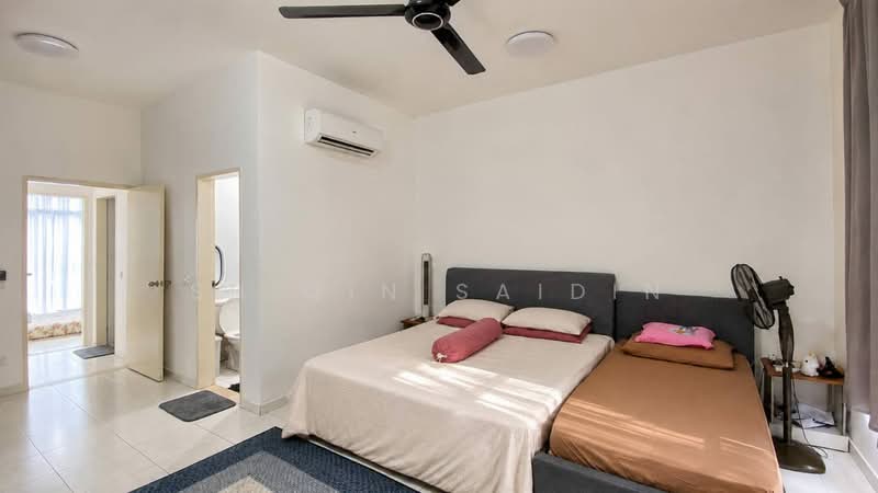 2-storey Terraced House for Sale in Puncak Alam (Selangor) - Shiqin Saidin - Bedroom - PropertyGuru.com.my