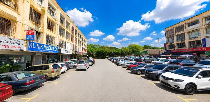 Shop for Rent in Pusat Bandar Puchong (Puchong) - Esther Tan - Exterior - PropertyGuru.com.my