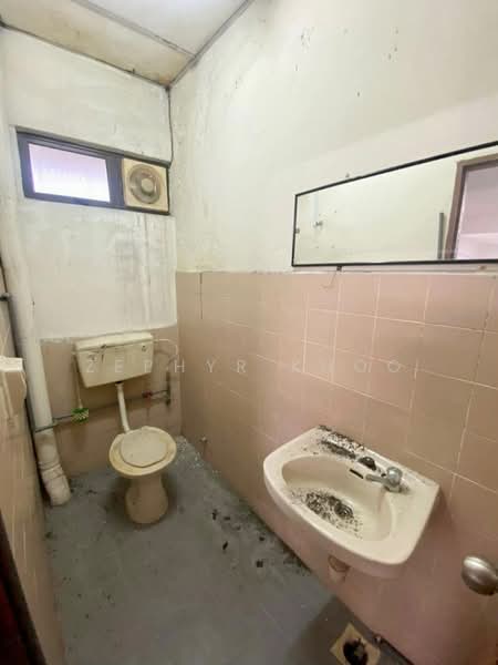 Factory for Rent in Taman Desa Cemerlang (Ulu Tiram) - Zephyr Khoo - PropertyGuru.com.my