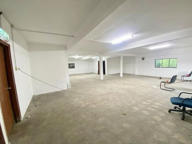 Factory for Rent in Taman Desa Cemerlang (Ulu Tiram) - Zephyr Khoo - PropertyGuru.com.my