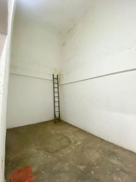 Factory for Rent in Taman Desa Cemerlang (Ulu Tiram) - Zephyr Khoo - PropertyGuru.com.my