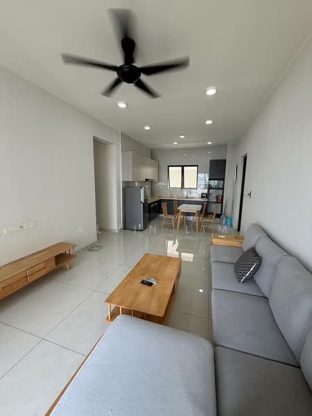 Condominium for Rent at Bay Laurel @ Country Garden Danga Bay - Alvin Lim - Living Room - PropertyGuru.com.my