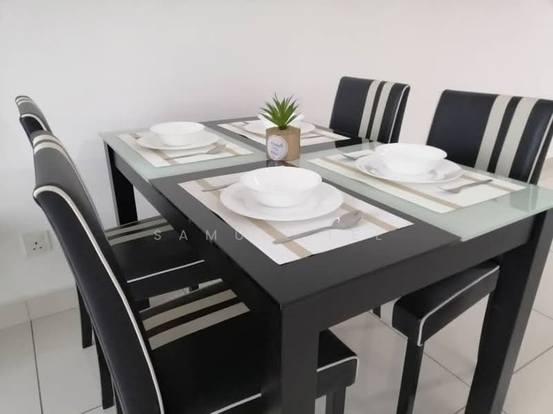 Service Residence for Rent at Southkey Mosaic - Samuel Lee - Dining Room - PropertyGuru.com.my