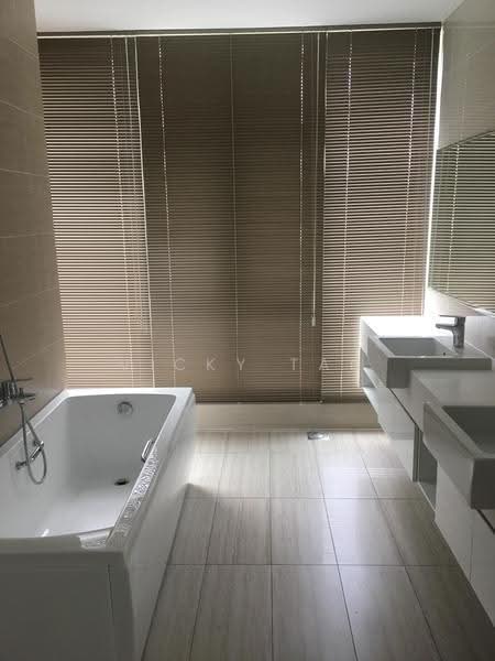 Kondominium untuk Dijual di Damansara Foresta - Vicky Tan - Bathroom - PropertyGuru.com.my