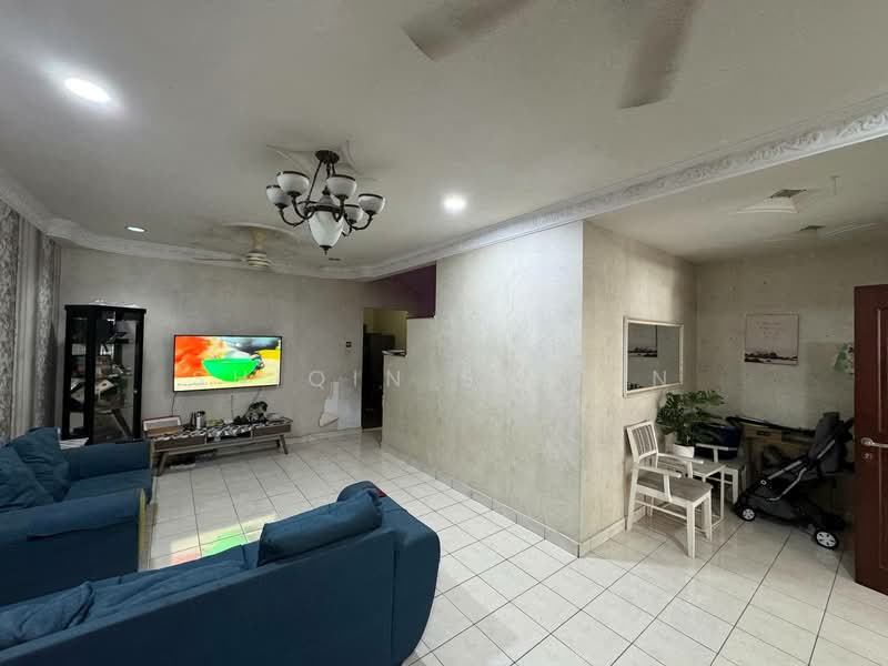 Rumah Teres 2-Tingkat untuk Dijual di Bandar Bukit Raja (Klang) - Shiqin Saidin - Living Room - PropertyGuru.com.my