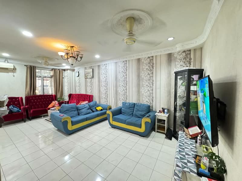 Rumah Teres 2-Tingkat untuk Dijual di Bandar Bukit Raja (Klang) - Shiqin Saidin - Living Room - PropertyGuru.com.my