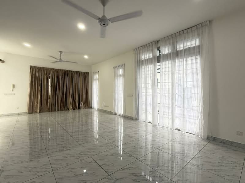 Rumah Kluster untuk Dijual di Taman Ekoflora (Johor Bahru) - Alan Lin - Living Room - PropertyGuru.com.my