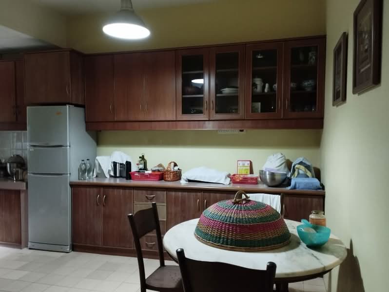 Rumah Teres 2-Tingkat untuk Dijual di Kota Kemuning (Shah Alam) - Jessica Sin - Kitchen - PropertyGuru.com.my