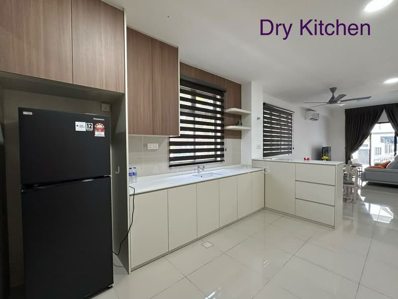 Rumah Teres 2-Tingkat untuk Disewa di Bandar Dato Onn (Tebrau) - Joan Tong - PropertyGuru.com.my