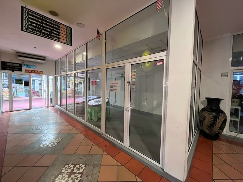 Shop for Rent in Ampang Hilir (Ampang) - Kevin Chen - Entrance - PropertyGuru.com.my