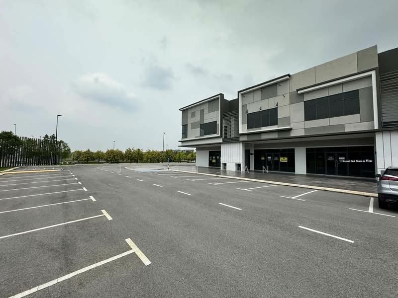 Kilang Teres untuk Dijual di Eco Business Park V (Puncak Alam) - Jason Tan - Exterior - PropertyGuru.com.my