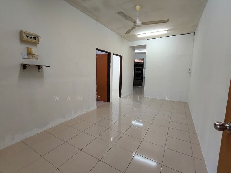 1-storey Terraced House for Sale in Taman Lagenda (Padang Serai) - Wanie Saidin - PropertyGuru.com.my
