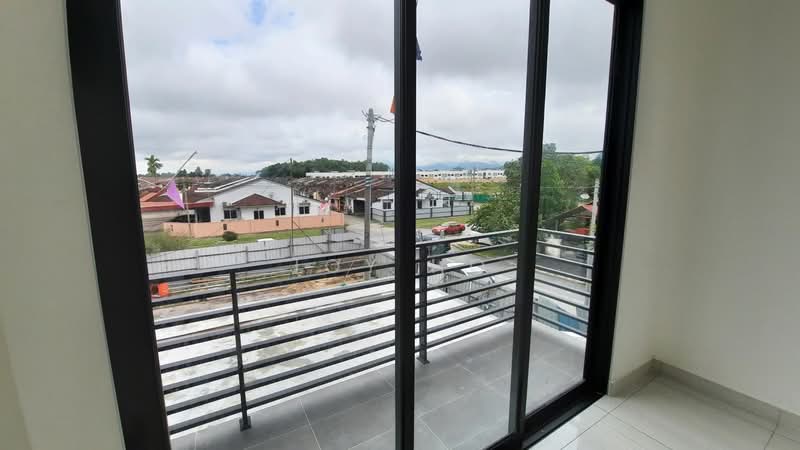 Semi-Detached House for Sale in Taman Desa Rapat (Ipoh) - Joy Ho - PropertyGuru.com.my