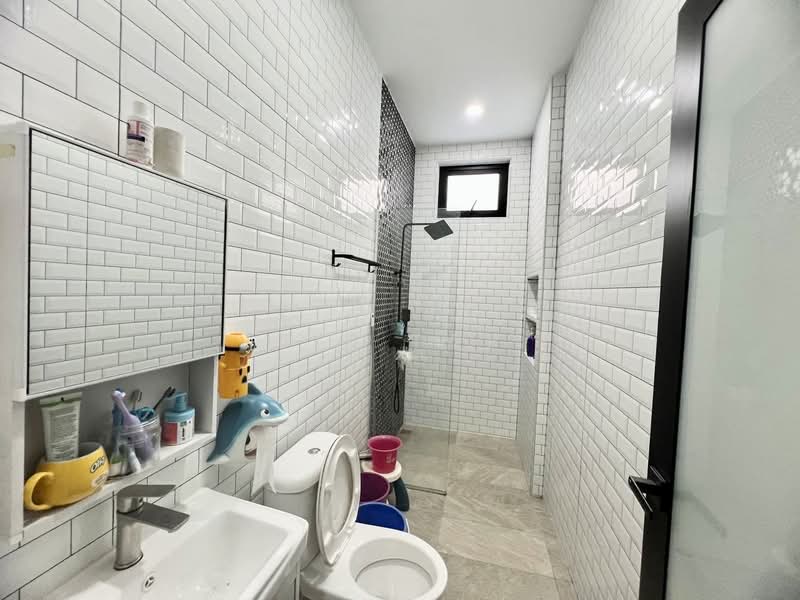 Rumah Berkembar untuk Dijual di Taman Austin Heights (Tebrau) - Yik Tat - PropertyGuru.com.my