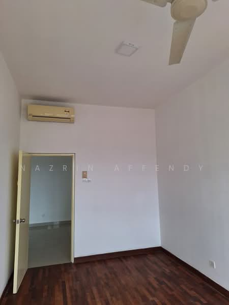 Service Residence for Rent at i-Residence @ i-City - Nazrin Affendy - PropertyGuru.com.my