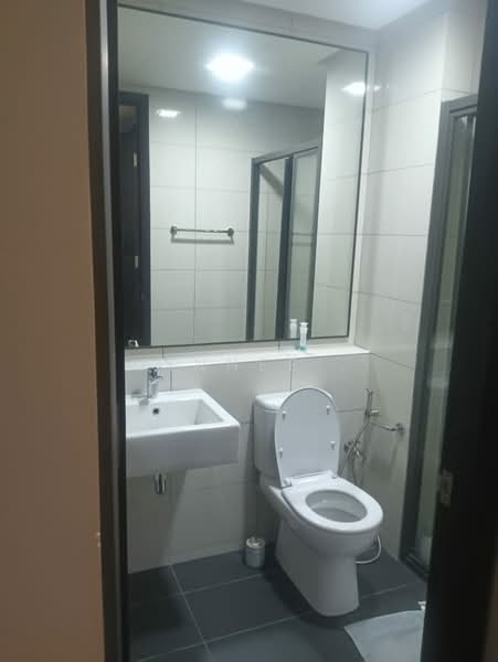 Condominium for Rent at The Tamarind - Xinnee . - Bathroom - PropertyGuru.com.my