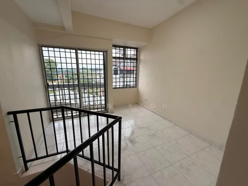 Rumah Teres 3-Tingkat untuk Dijual di Taman Tampoi Utama (Johor Bahru) - Sean Yeoh - PropertyGuru.com.my