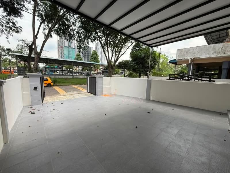 Rumah Teres 3-Tingkat untuk Dijual di Taman Tampoi Utama (Johor Bahru) - Sean Yeoh - PropertyGuru.com.my