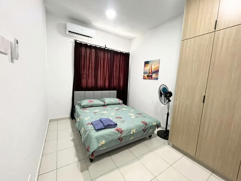 Kondominium untuk Dijual di Residensi Adelia 3 - Amirun Kinanah - Bedroom - PropertyGuru.com.my