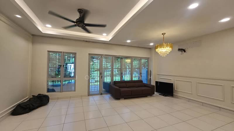Rumah Teres 3-Tingkat untuk Disewa di Denai Alam (Shah Alam) - Joey Koh - Living Room - PropertyGuru.com.my