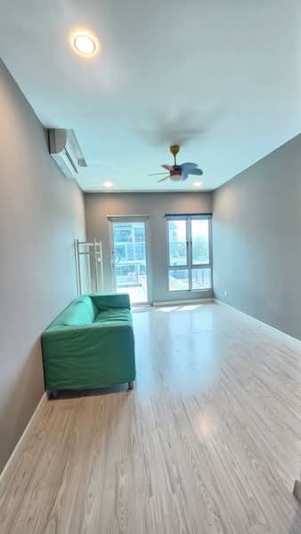 Rumah Teres 3-Tingkat untuk Disewa di Denai Alam (Shah Alam) - Joey Koh - Living Room - PropertyGuru.com.my