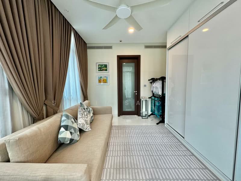 Bungalow House untuk Dijual di Bukit Jelutong (Shah Alam) - Shiqin Saidin - Living Room - PropertyGuru.com.my