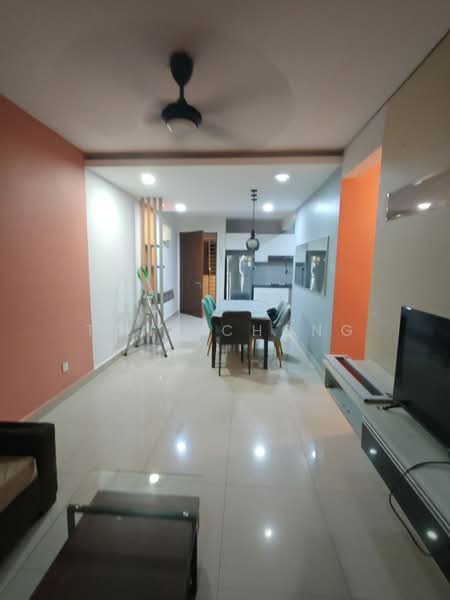 Kediaman Servis untuk Disewa di Larkin Heights - Tony Chong - Living Room - PropertyGuru.com.my