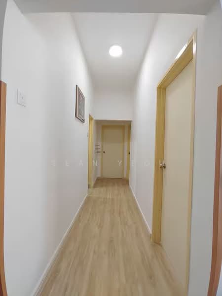 Service Residence for Sale at Jentayu Residensi @ Tampoi - Sean Yeoh - Corridor - PropertyGuru.com.my
