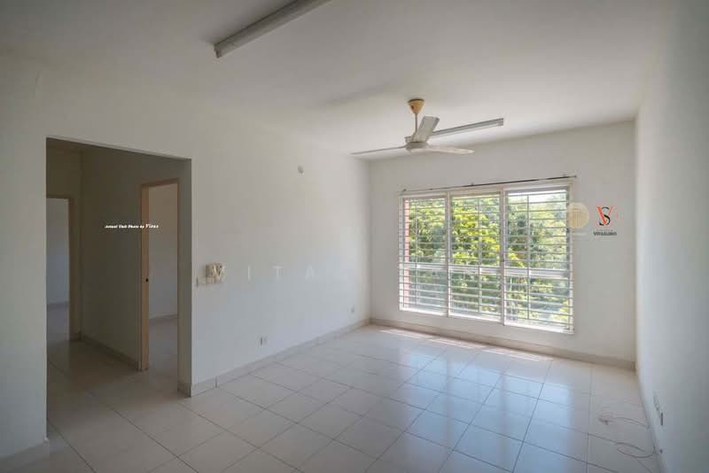 Pangsapuri untuk Dijual di Pangsapuri Seri Mutiara - Vitas Tan - Living Room - PropertyGuru.com.my